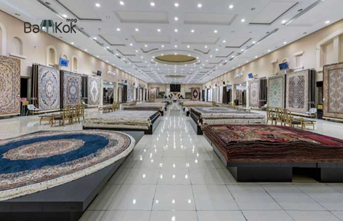 نمایی از آقای فرش (بازار فرش ماشینی و دستباف) در طبقه سوم معماری مجتمع کاسپین یافت آباد