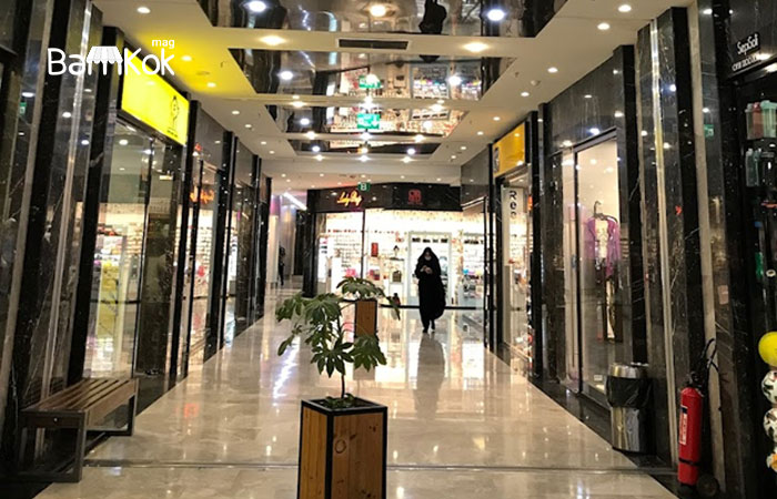 نمایی از داخل مرکز خرید لیدوما