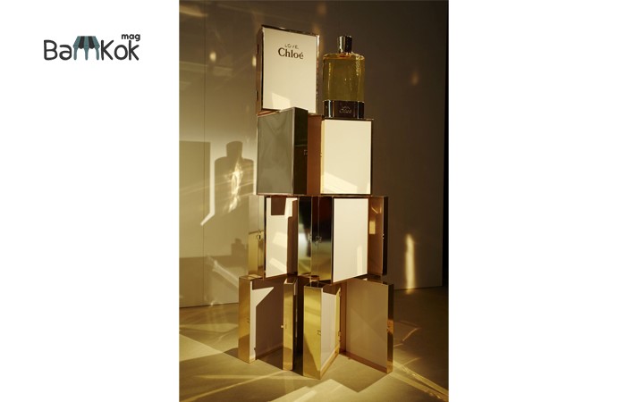 طراحی ویترین فروشگاه عطر و ادکلن به سبک مدرن و لاکچری