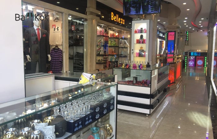 مرکز خرید بازارک در گیشا